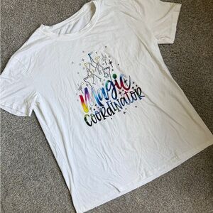 Disney Magic Coordinator women’s cut T-Shirt White size XL